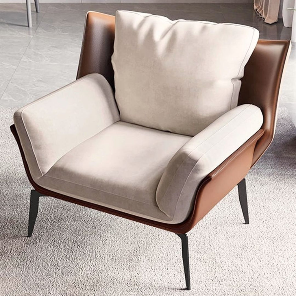 Clara - Modern designfåtölj i två material